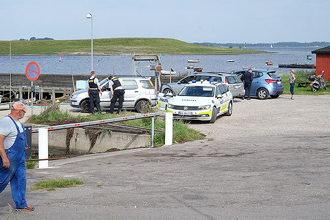 image/politi_paa_havnen-8960.jpg