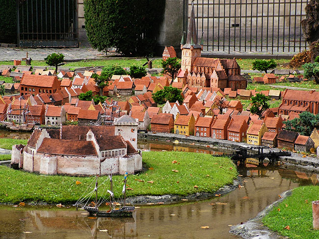 image/kbh_model_aar_1500-14.jpg