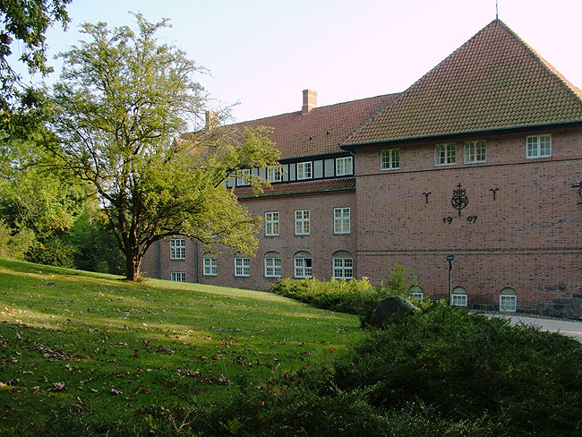 image/vallekilde_hoejskole-02.jpg
